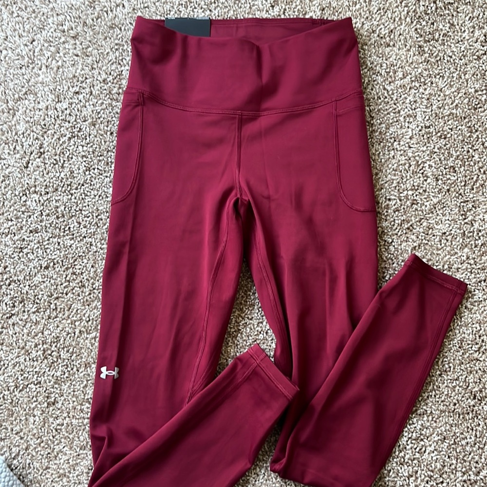 Maroon leggings